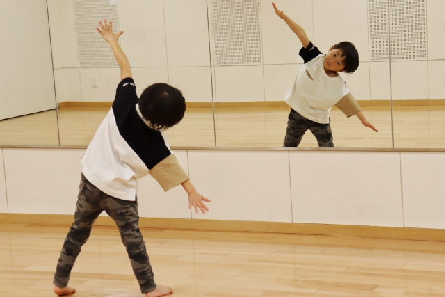 ダンスが上手くなる！自宅で手軽にできる基礎練習を紹介